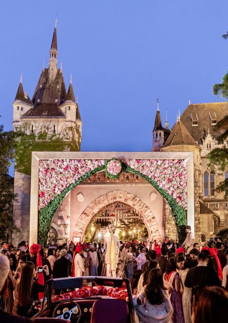 INDIAN wedding in BUDAPEST
