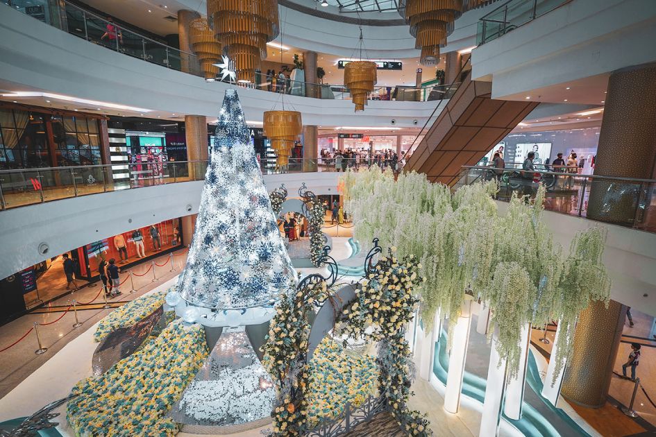 Mall Installation